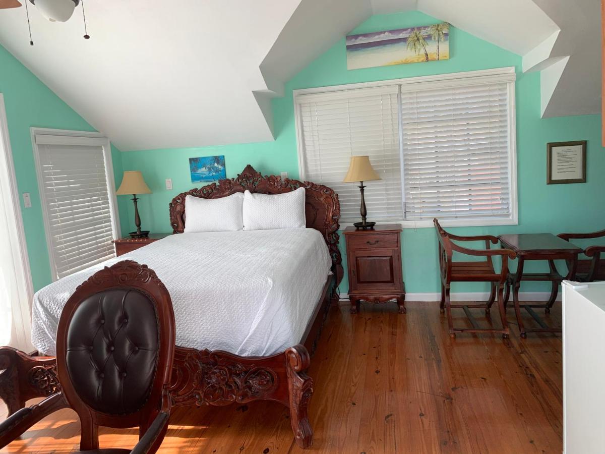 Bay Inn Estates Alice Town  المظهر الخارجي الصورة