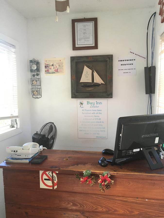 Bay Inn Estates Alice Town  المظهر الخارجي الصورة